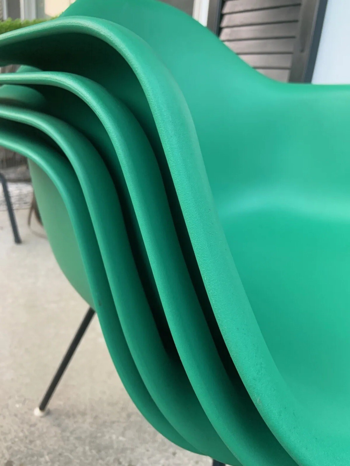 Herman Miller Charles Eames Arm Shell Chair (s) Green – Authentic