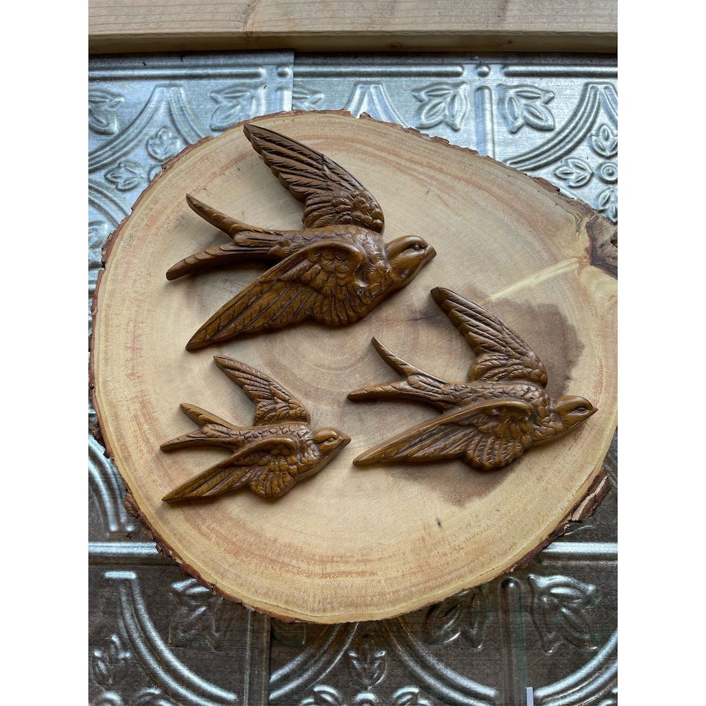 Vintage Burwood Flying Bird Wall Hanging Plaques – Set of 3 USA