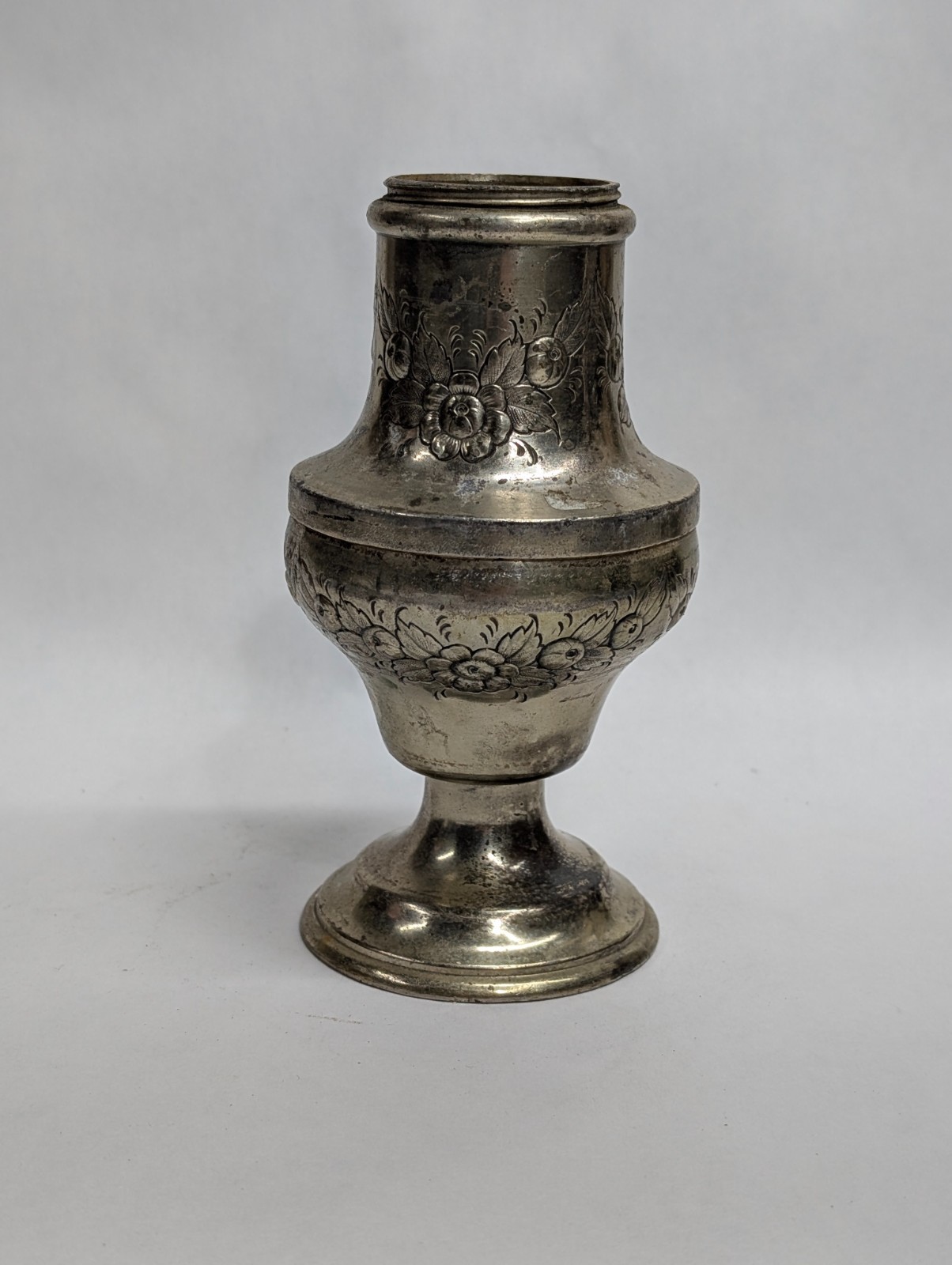 ANTIQUE ORNATE FLORAL ETCHED SILVER PLATE SUGAR SHAKER PARTS