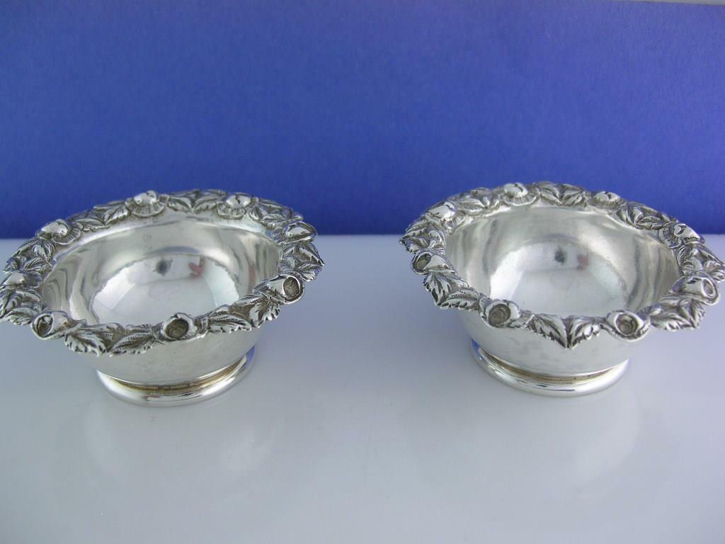 pr Sterling JAMES R ARMIGER Salt Cellars Dishes REPOUSSE Baltimore MD