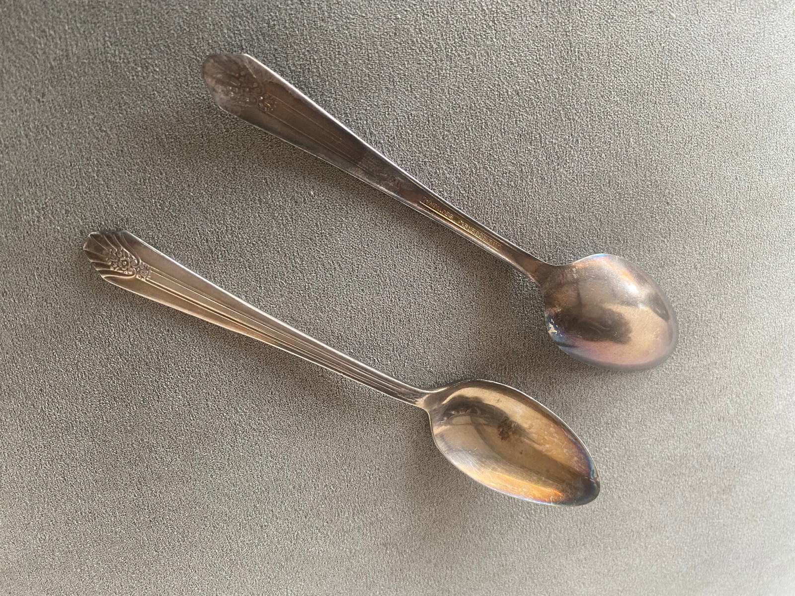 Imperial 2 Teaspoons Tea Spoons IS International Rogers Sectional 1939 6 1/8″