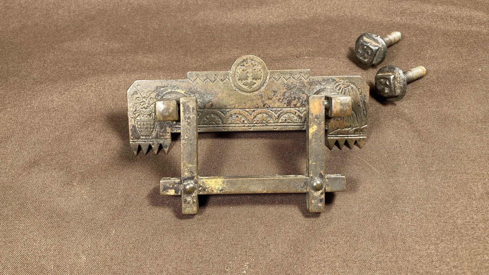 Antique Arts Crafts Brass / Bronze Dresser Furniture Drawer Pull Handle Hardware