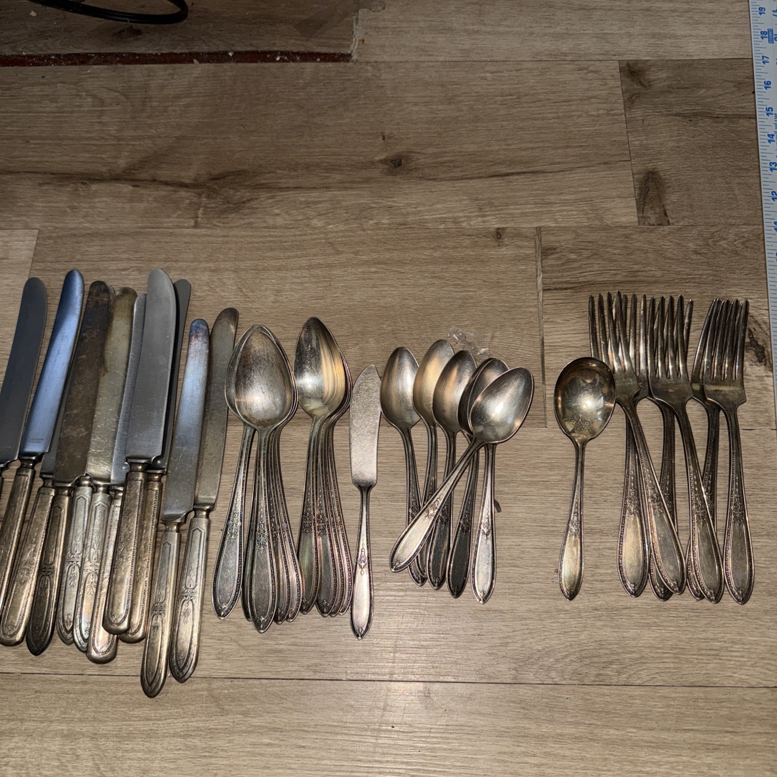 Vtg Flatware Wm Rogers Mfg Co AA JUBILEE Silverplate 34 Pieces