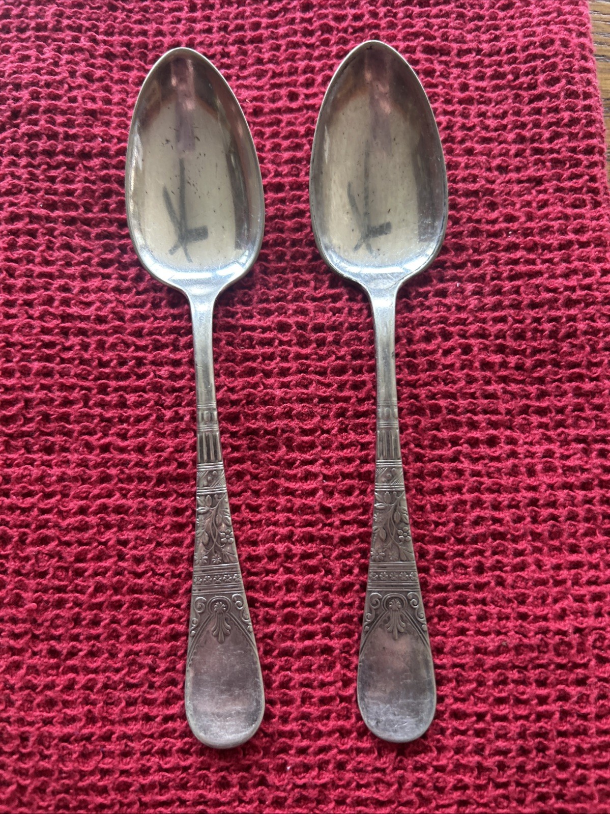 LORNE Set Of 2 Spoons 1878 Wilcox Silverplate Co – 5 7/8” Antique Victorian