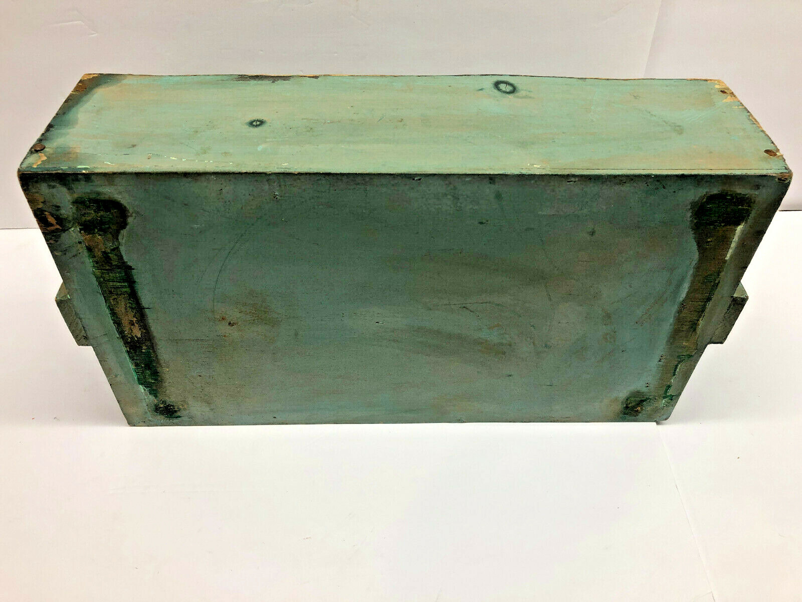 Old 17″x9″ Primitive Two Compartment Carry Tote Box in Dry Green Paint Folk Art