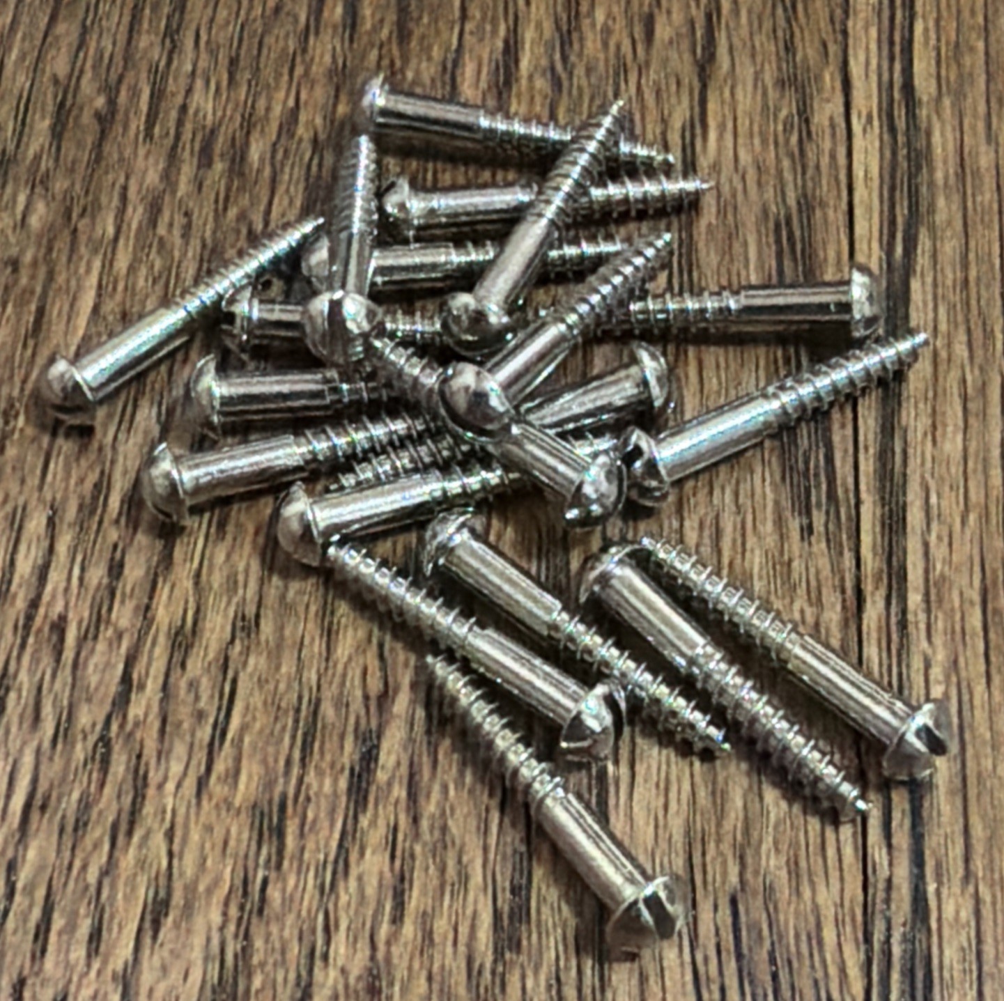 Wood Screws American Slotted Round Head # 4 X 3/4” Brass Nickel Plated Free Ship