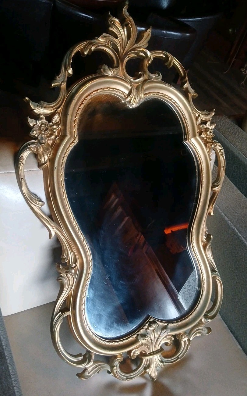 Vintage Syroco Mirror #4411 MCM Gold USA 31 1/4″ X 19 1/4″