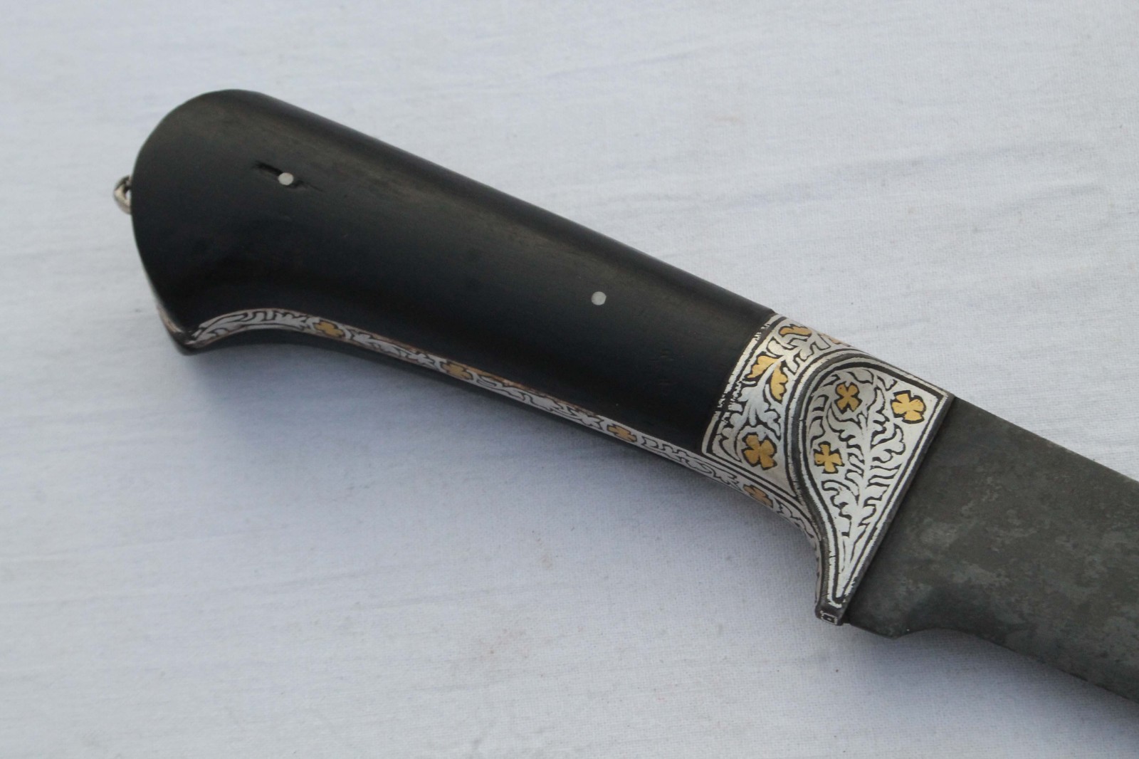 old vintage Mughal Persian gold & silver pesh-kabz knife dagger wood handle