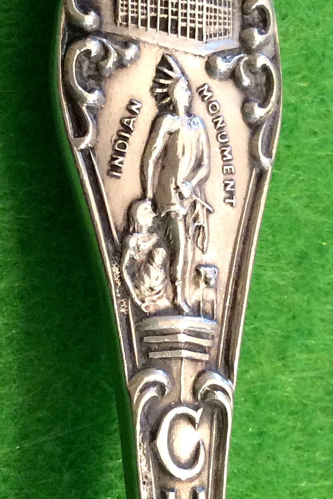 Ottawa Nation Indian Monument “Alarm” Chicago 5.9″ Sterling Souvenir Spoon 34g