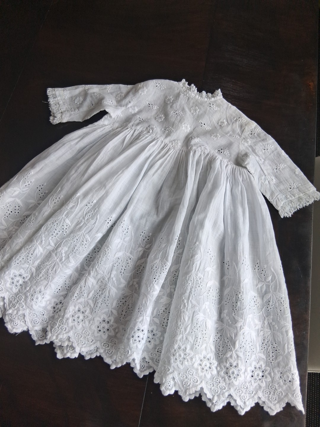 Edwardian(Early 1900s) Era Infant Eyelet Cotton Mother of Pearl Buttons Dress.