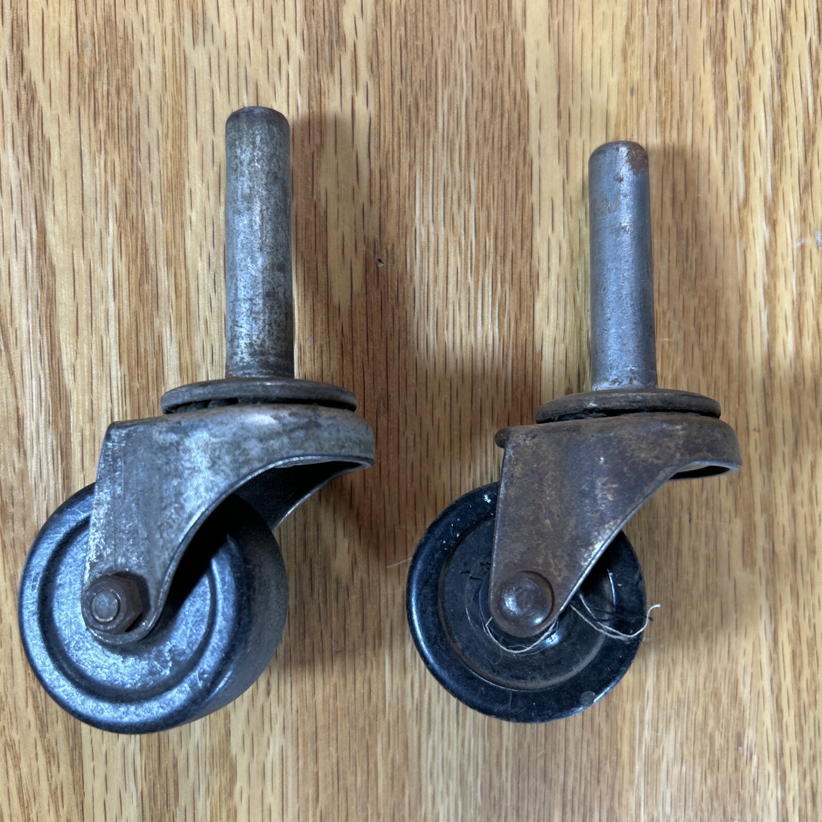 Vintage Swivel Caster Wheels Lot Piano Furniture Plastic Wheels Damage