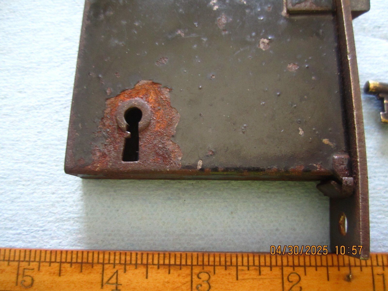 VTG DECORATED FACE INSIDE DOOR MOUNT MORTISE LOCK LATCH WITH DEAD BOLT & KEY #4