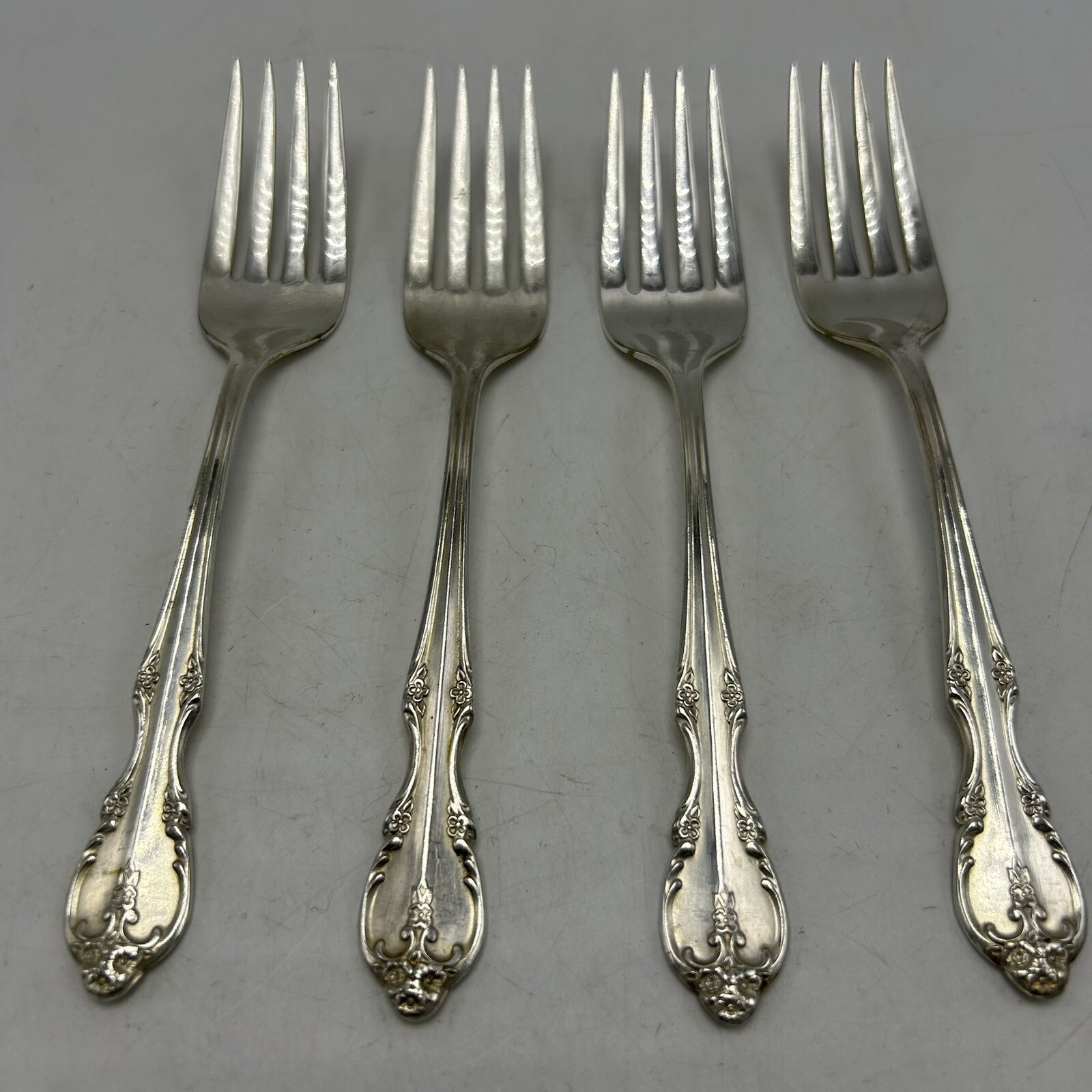 Rogers Bro Southern Splendor Silverplate 4 Salad Forks Reinforced Plate IS
