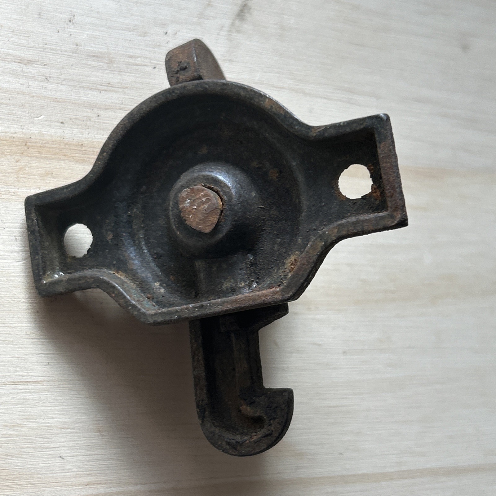 Vintage Window Sash Lifts Pocket Pulls Handles Window Sash Locks 4 PIECES