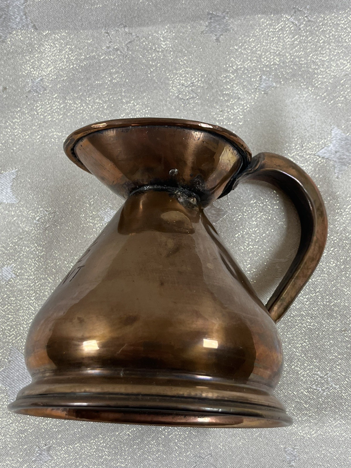 Original antique copper haystack measuring jug 1/2 pint