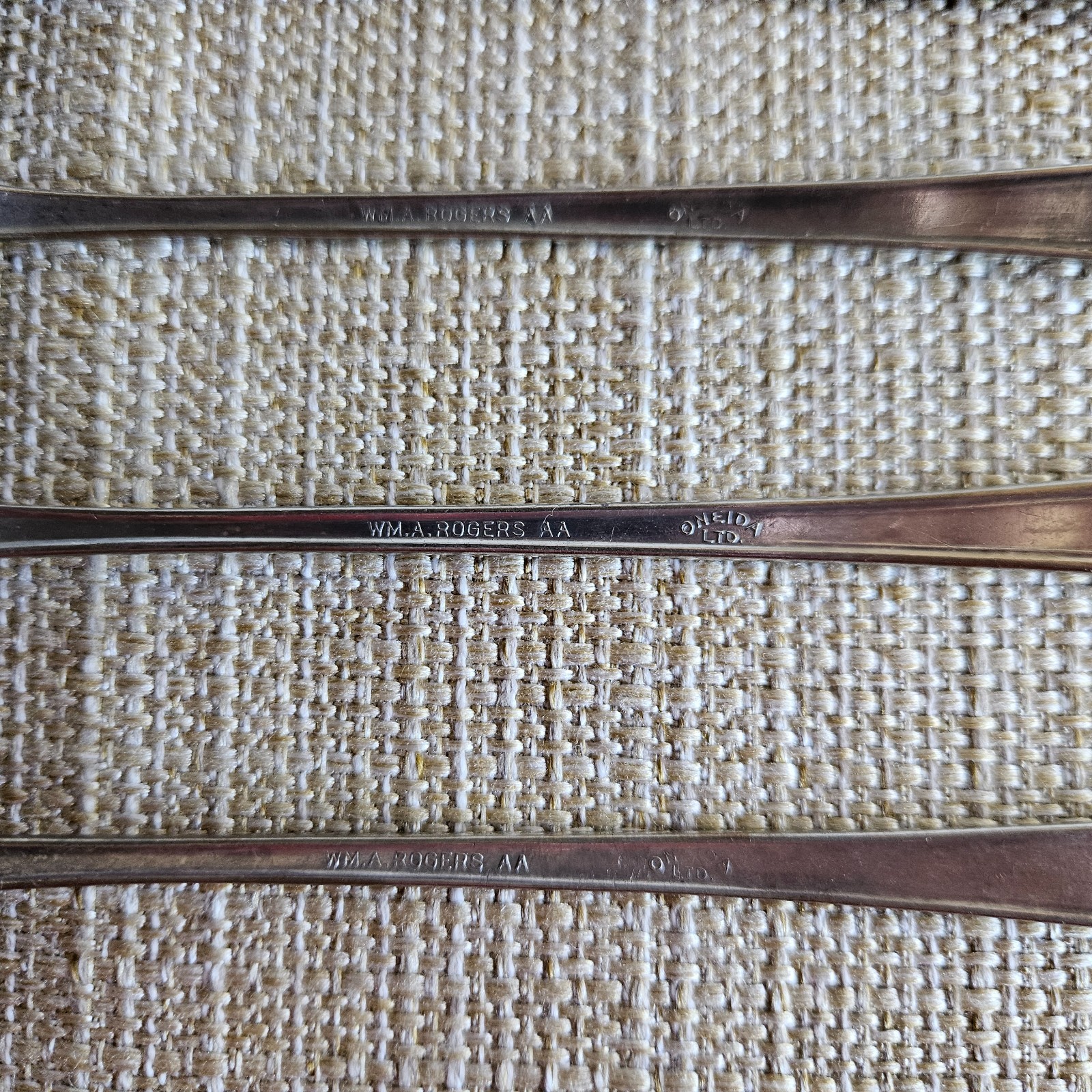 Wm A Rogers AA Berkeley Teaspoons Set 4 Oneida Silverplate Flatware 7.5 Vintage