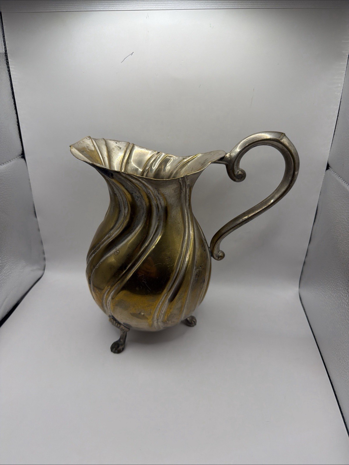 Vintage Tarnished International Silver Co Silverplated Pitcher Made in India 9”