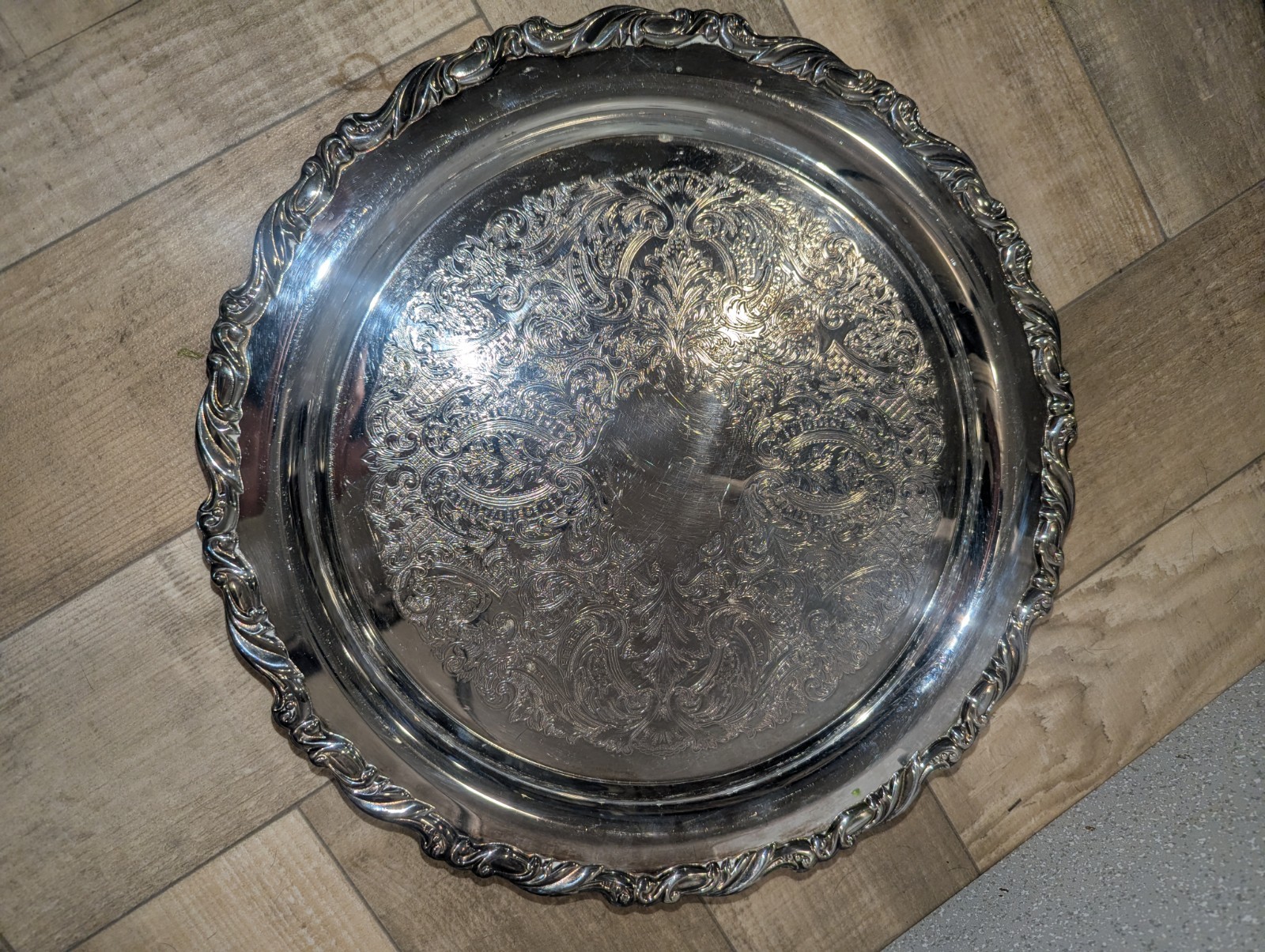15-Piece Silver Plated Dining Set With Platter And Tea Pot