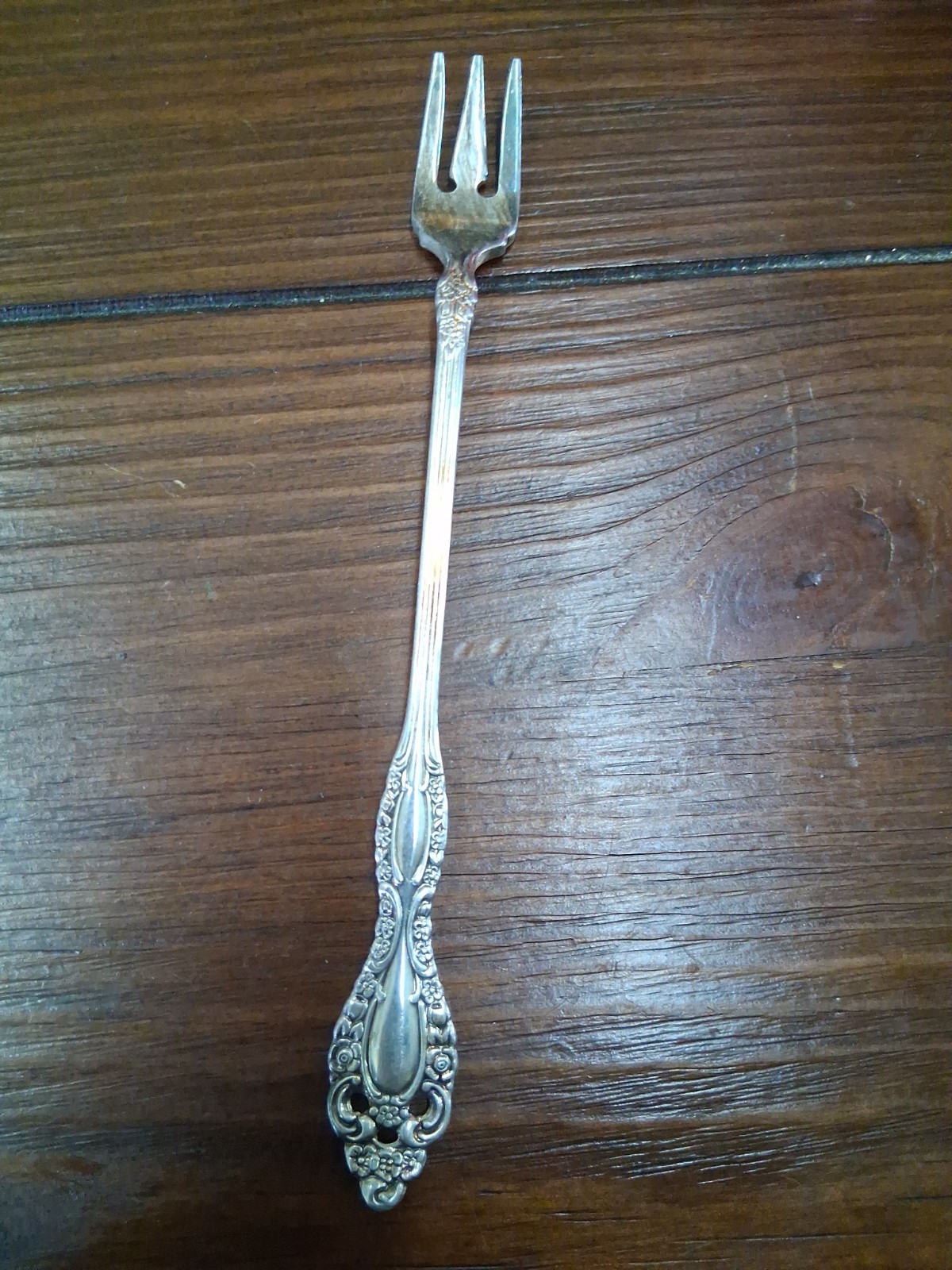 1881 Roger’s Oneida Ltd Silver Plated Victorian Classic Cocktail Fork
