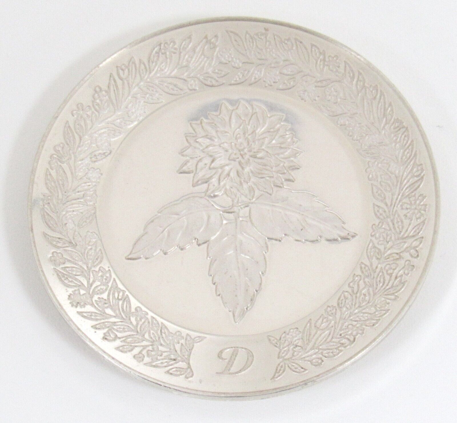 Franklin Mint floral Alphabet D Sterling Silver Miniature Plate IR112420 1 1/2″