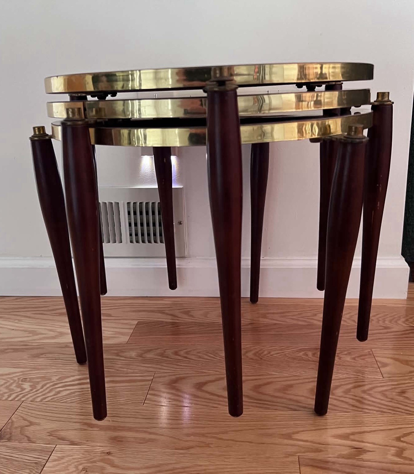 Set of 3 Vtg Mid Century Stacking / Nesting Round Side Tables