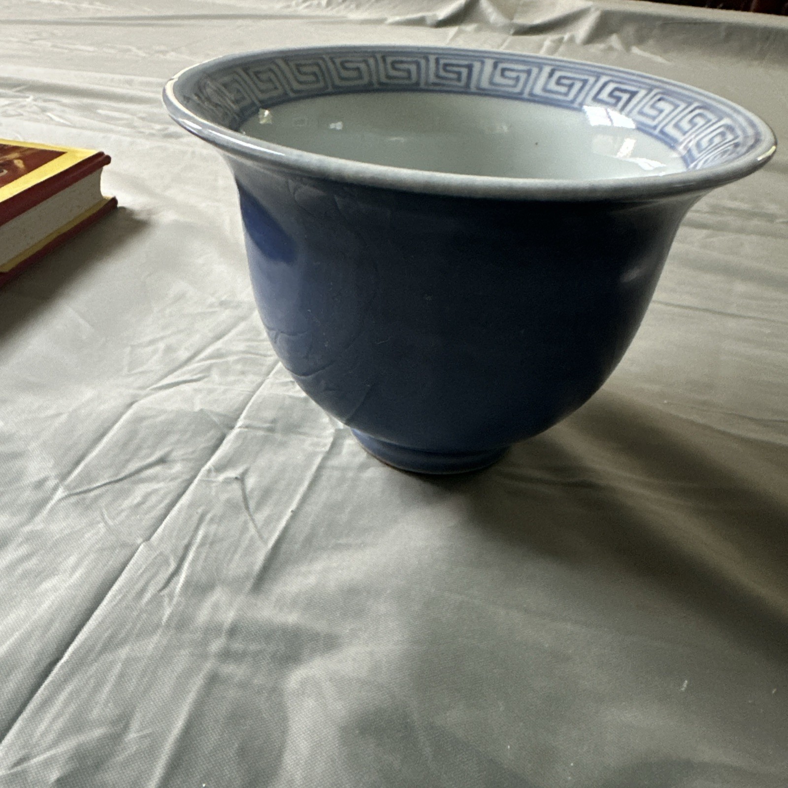 chinese antique Blue porcelain cup. Qing Kangxi, Dia 5 1/4 inches