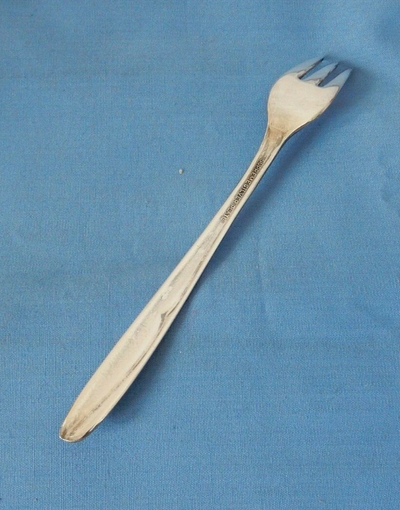 Supreme International Silver Silverplate 1957 Concept Cocktail Seafood Fork