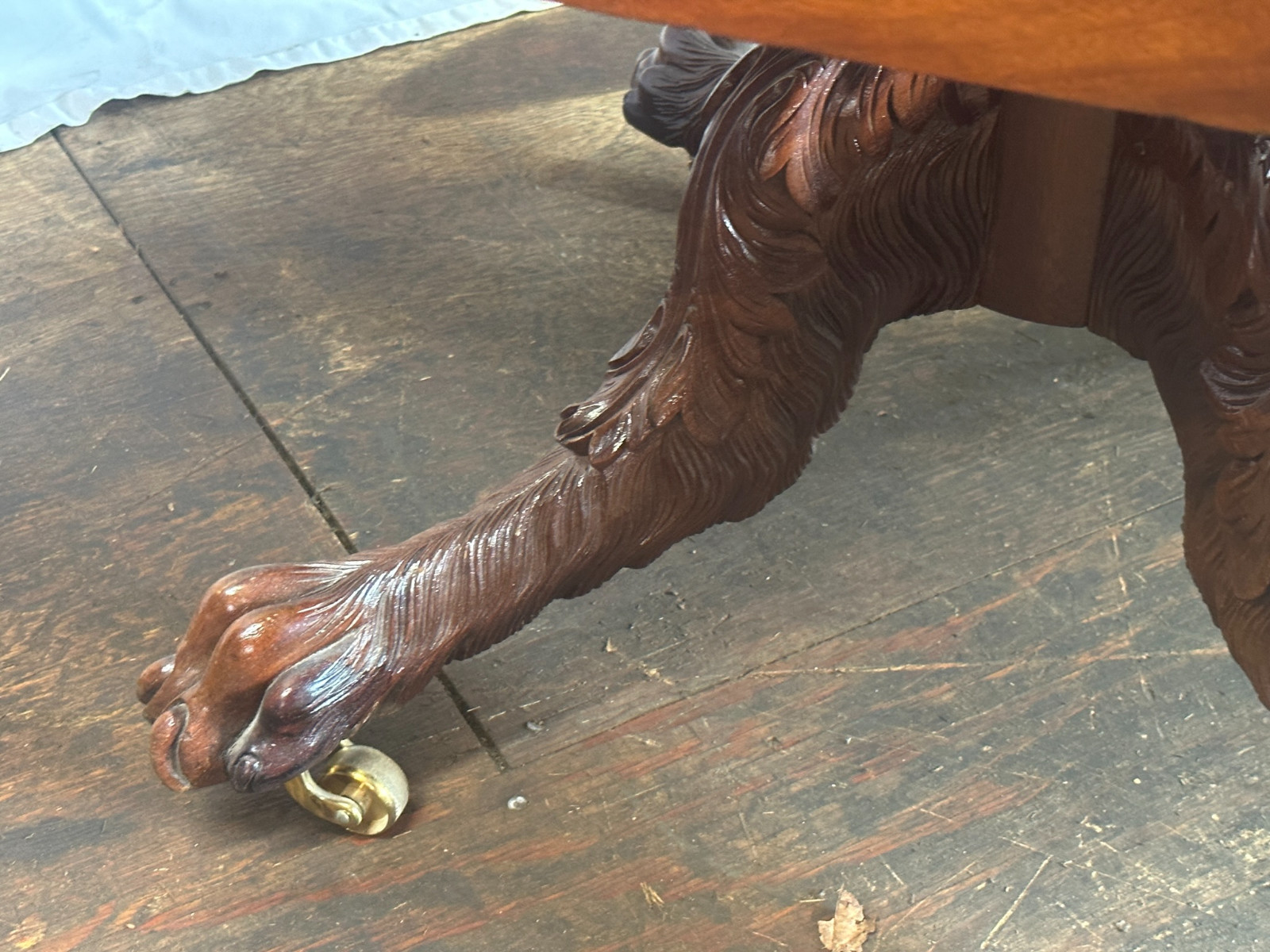 Antique empire DINING carved table Philadelphia hairy paw feet 1820 classical