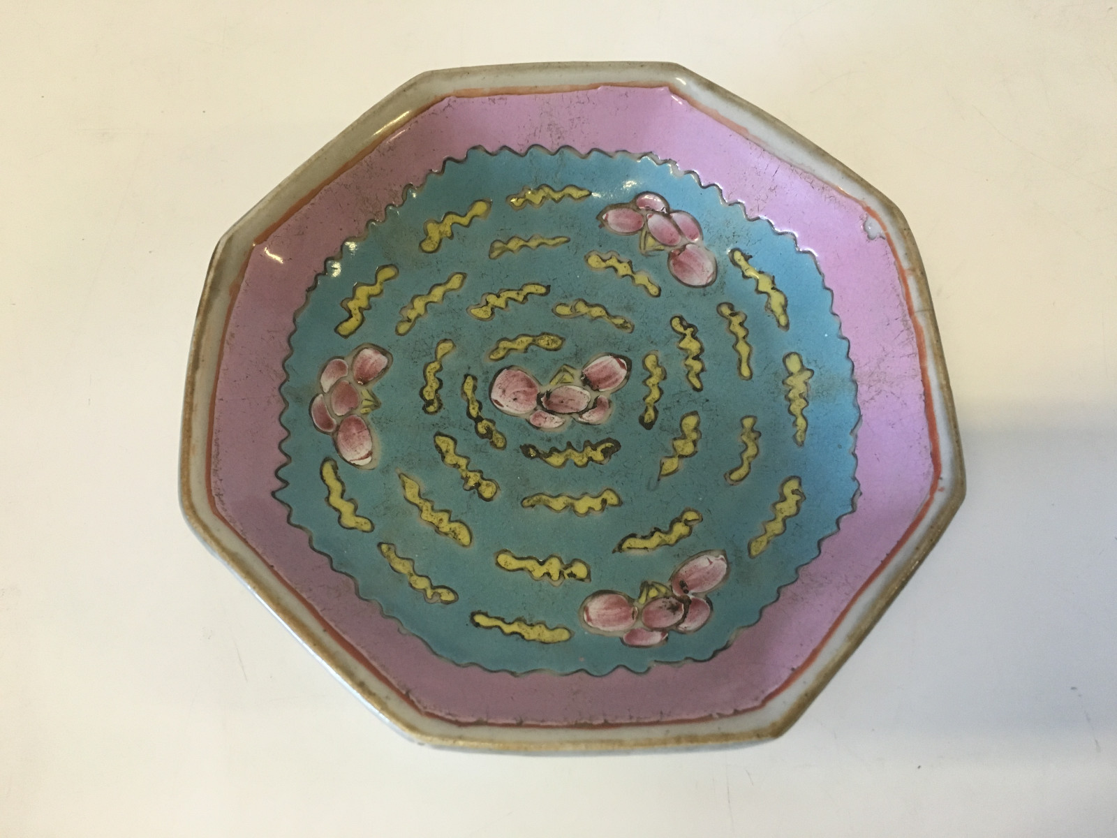 Antique Chinese Octagonal Porcelain Tazza / Plate w/ Floral Decoration