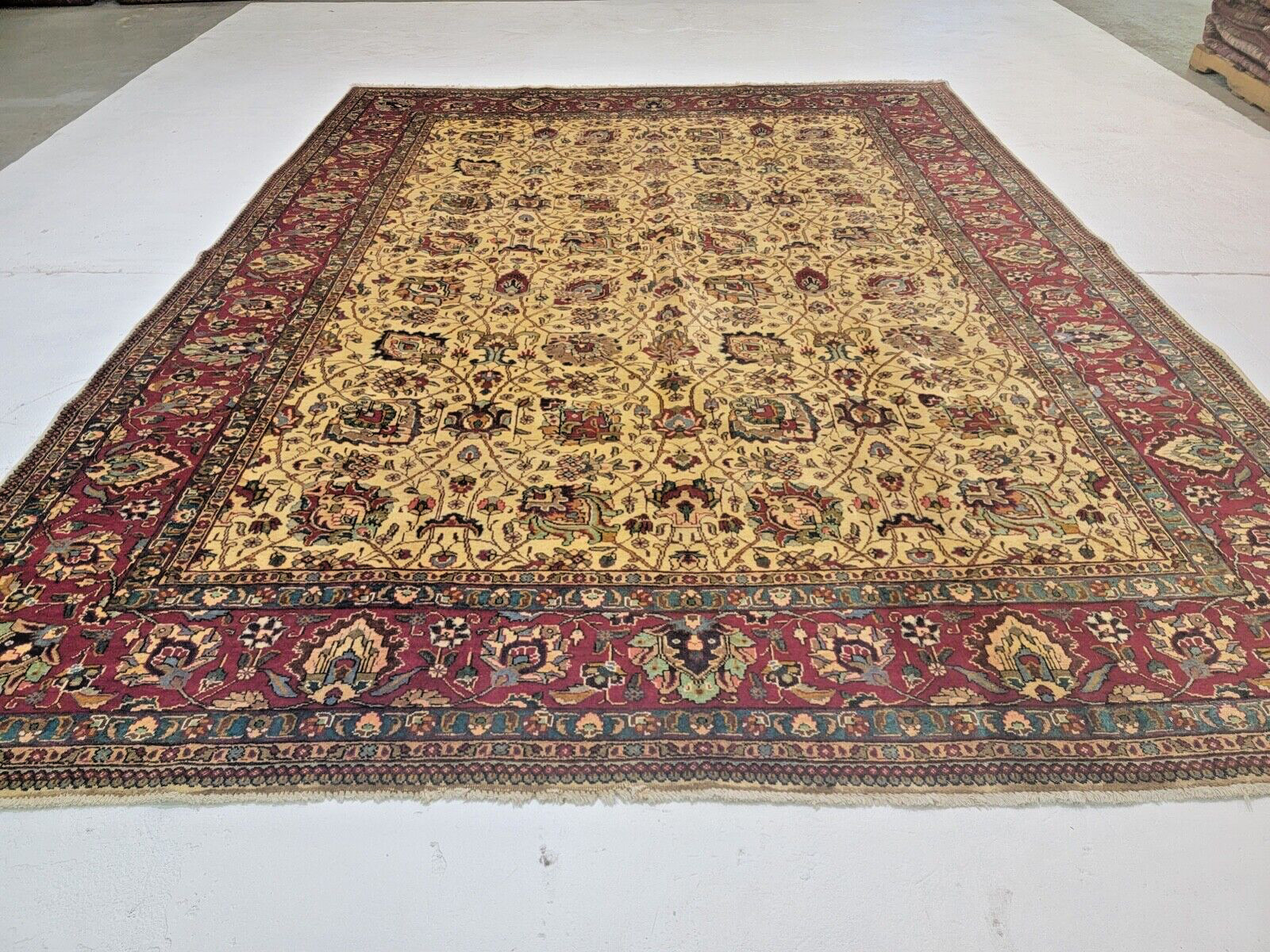 Antique Oriental Hand-Knotted Wool Area Rug Beige/Red 10′ x 12’7″