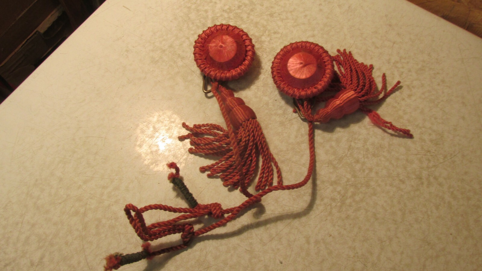 2 Antique Picture Molding Hooks Satin Rosettes & Tassels – No. 1 Mauve