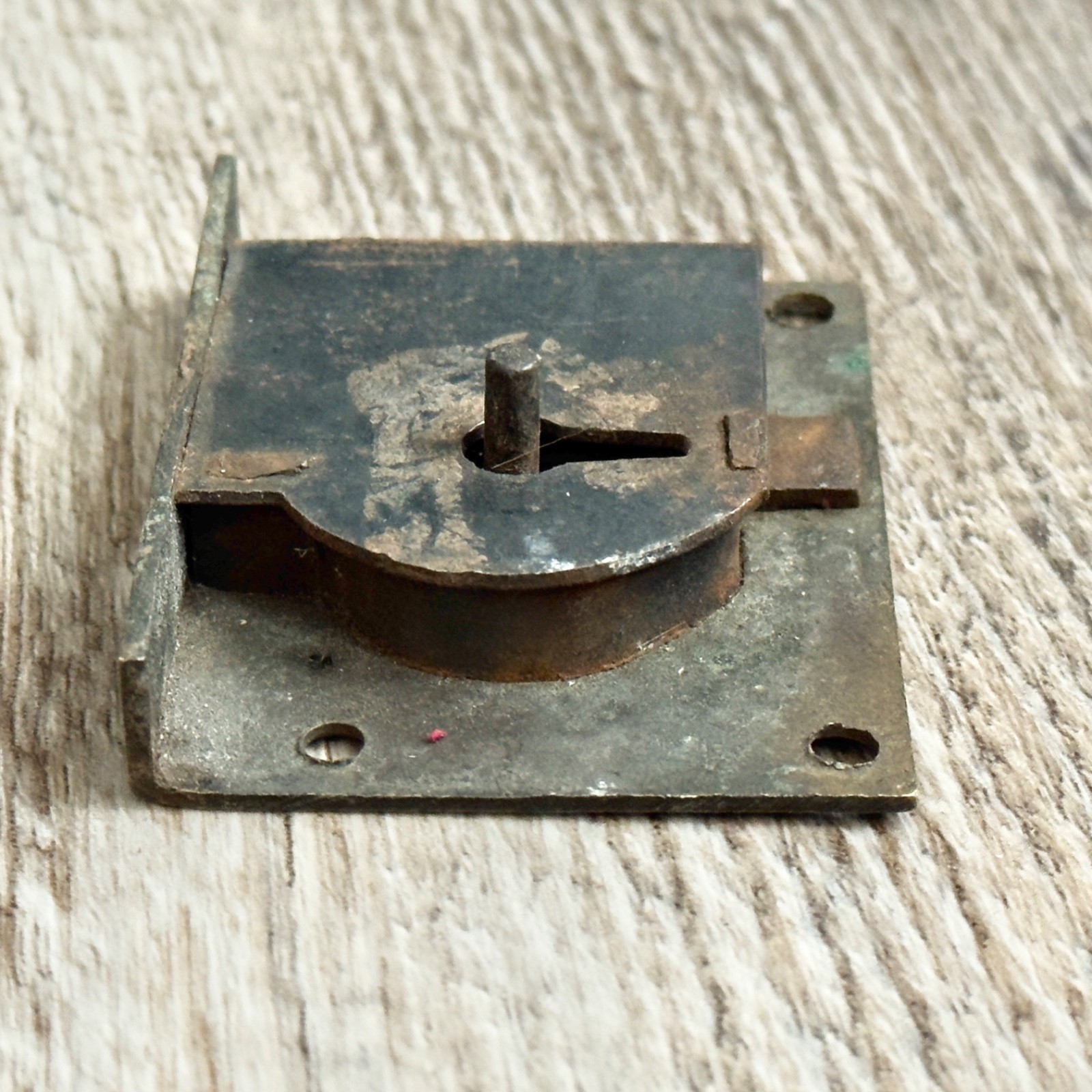 Vintage 2.5″x2″ Skeleton Key Lock Mechanism No Key
