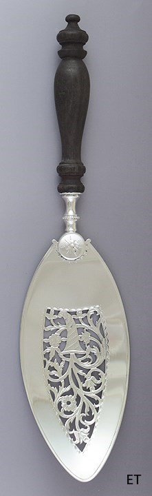 Antique 1785 Beautiful English Georgian Sterling Silver Fish Slice Server 11″