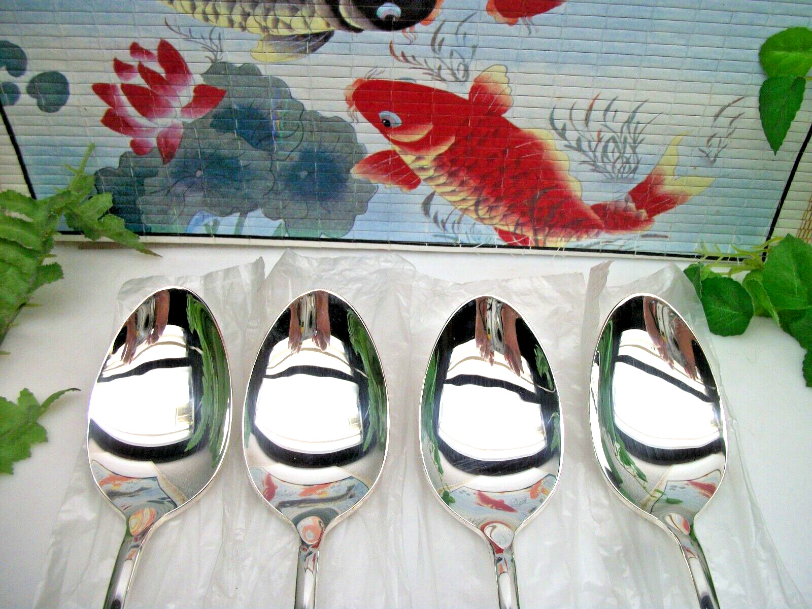 4 CUBE Oneida Community Silver BELCOURT Silverplate Dessert Soup Spoons NEW