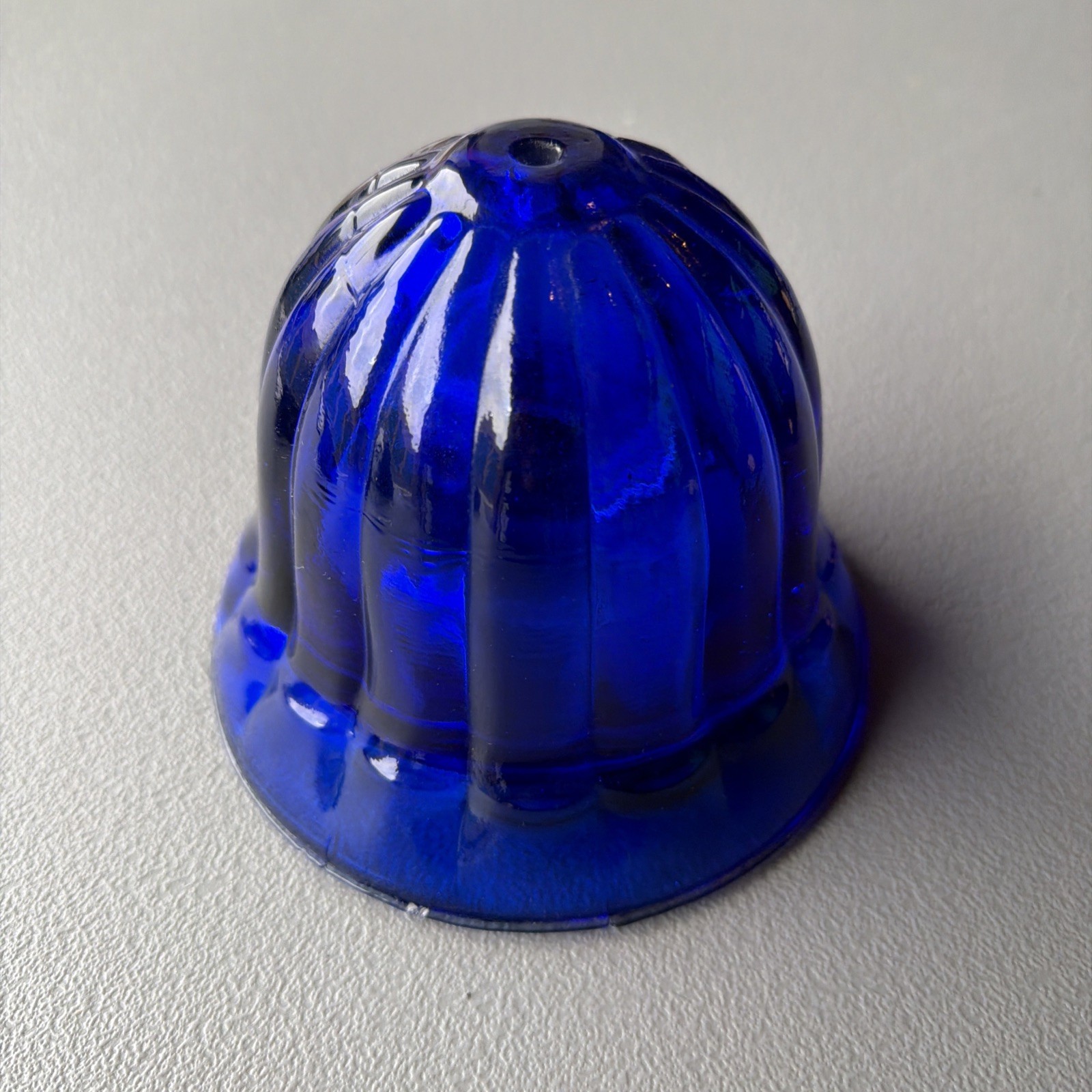 Antique Cobalt Blue Glass Beehive String Twine Thread Holder Dispenser VTG AS IS