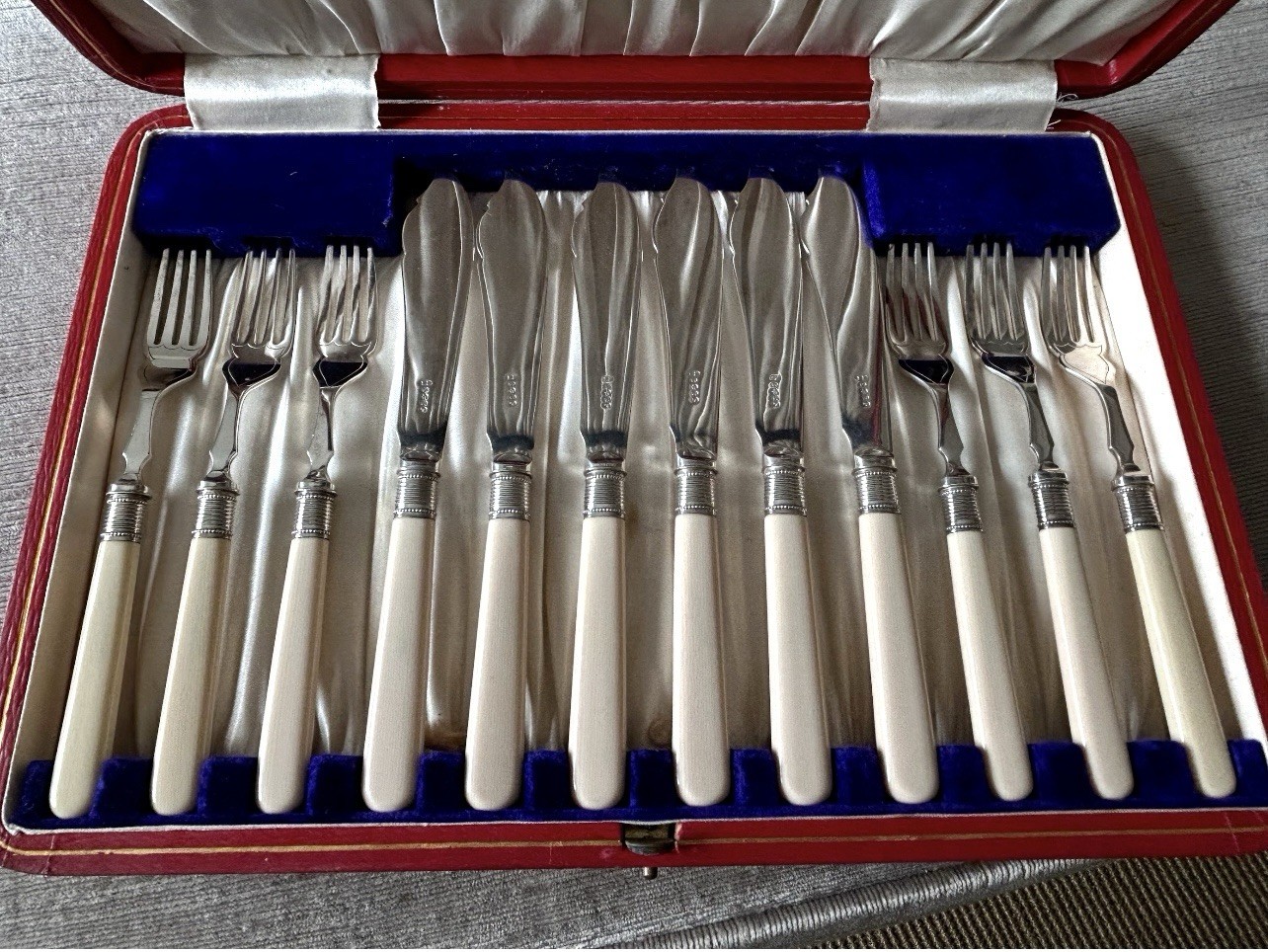 Vintage 12-Piece Fish Cutlery Set with Faux Bone Handles Original Box