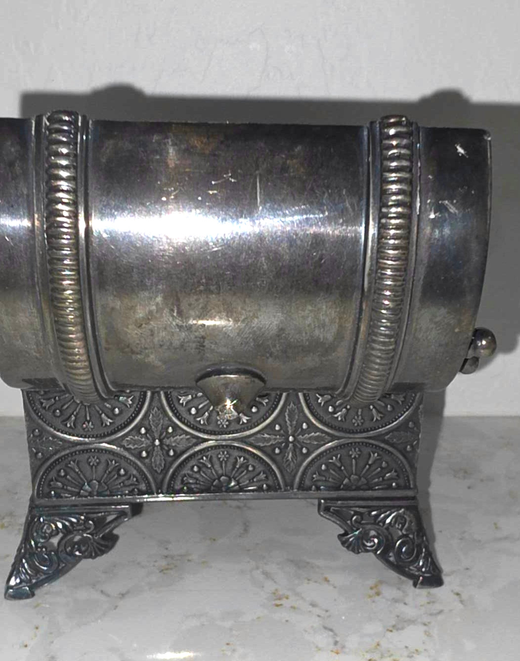 Antique Western Silver Co. Quadruple Plate Jewelry Casket Trinket Box #210