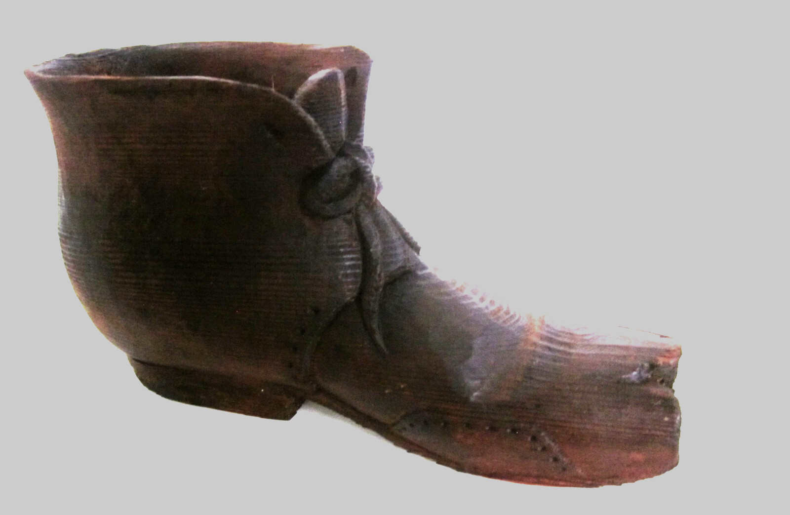 Folk Art Hand Carved Wooden Shoe Laces Toes Peeking Out Worn Front 3″ x 5 1/2″