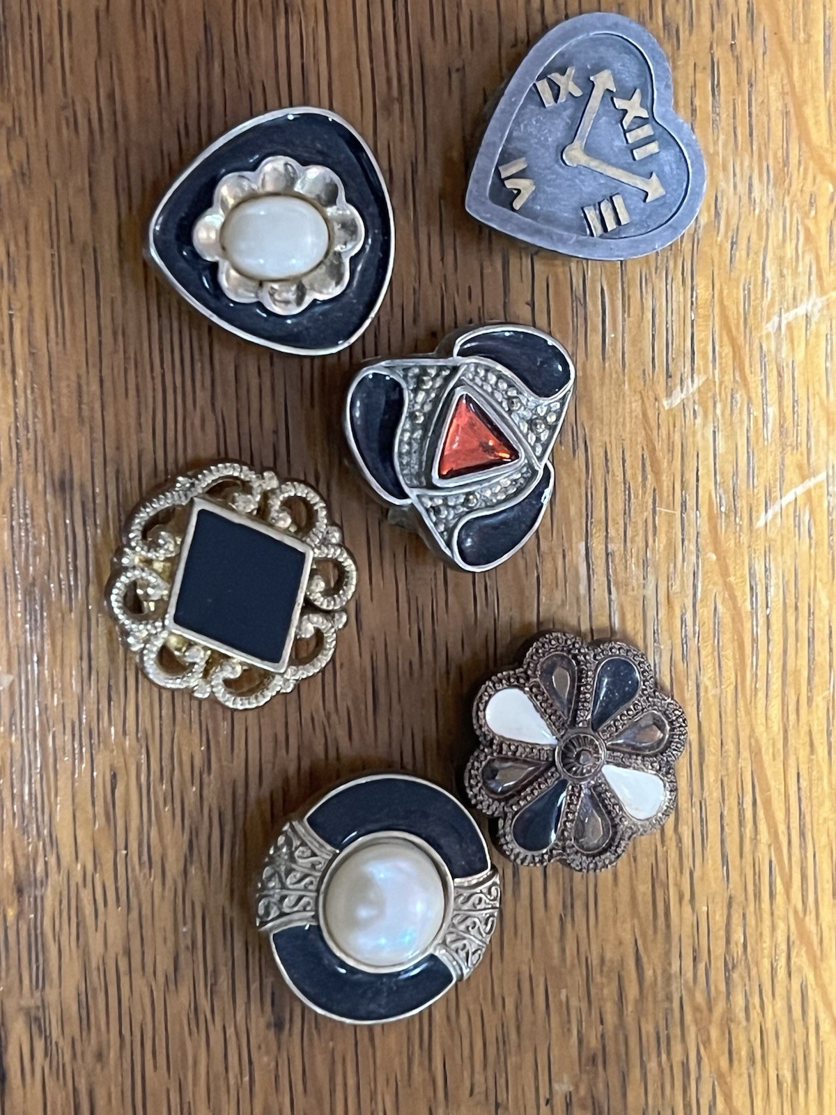 Lot Of 6 Vintage Buttons Covers