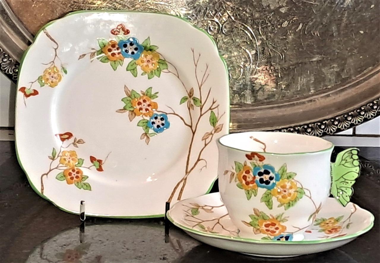 Art Deco Royal Albert Japonesque Kakiemon Style Butterfly Handle Tea Cup Trio