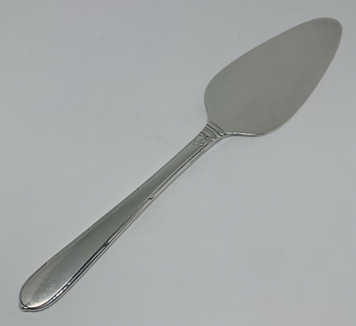 Antique 1935 Solid Cheese Server 7″ Oneida Community Berkeley Square Patternn