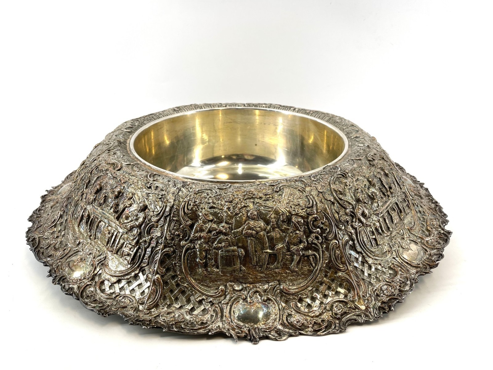 Silverplate Repousse Centerpiece Bowl Ornate Large 18″ – Hallmarks