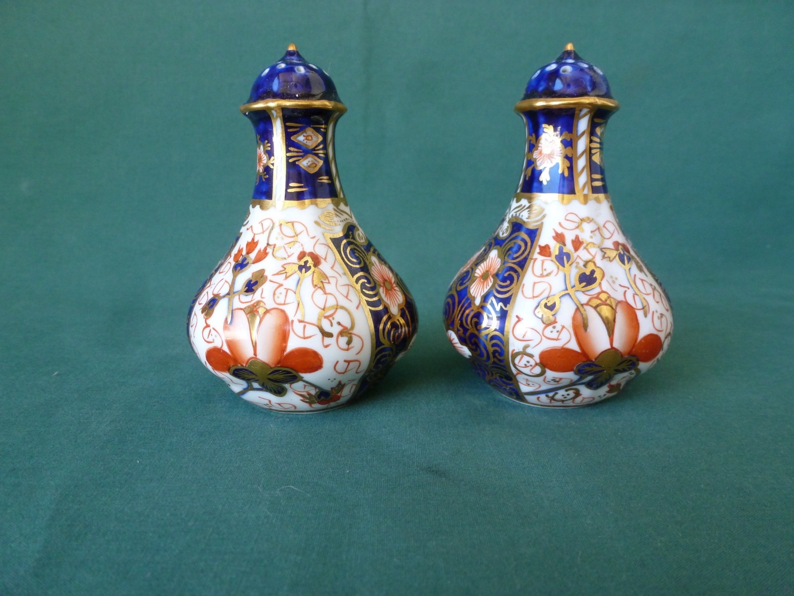 Antique Royal Crown Derby Imari Bone China England Salt and Pepper Shakers