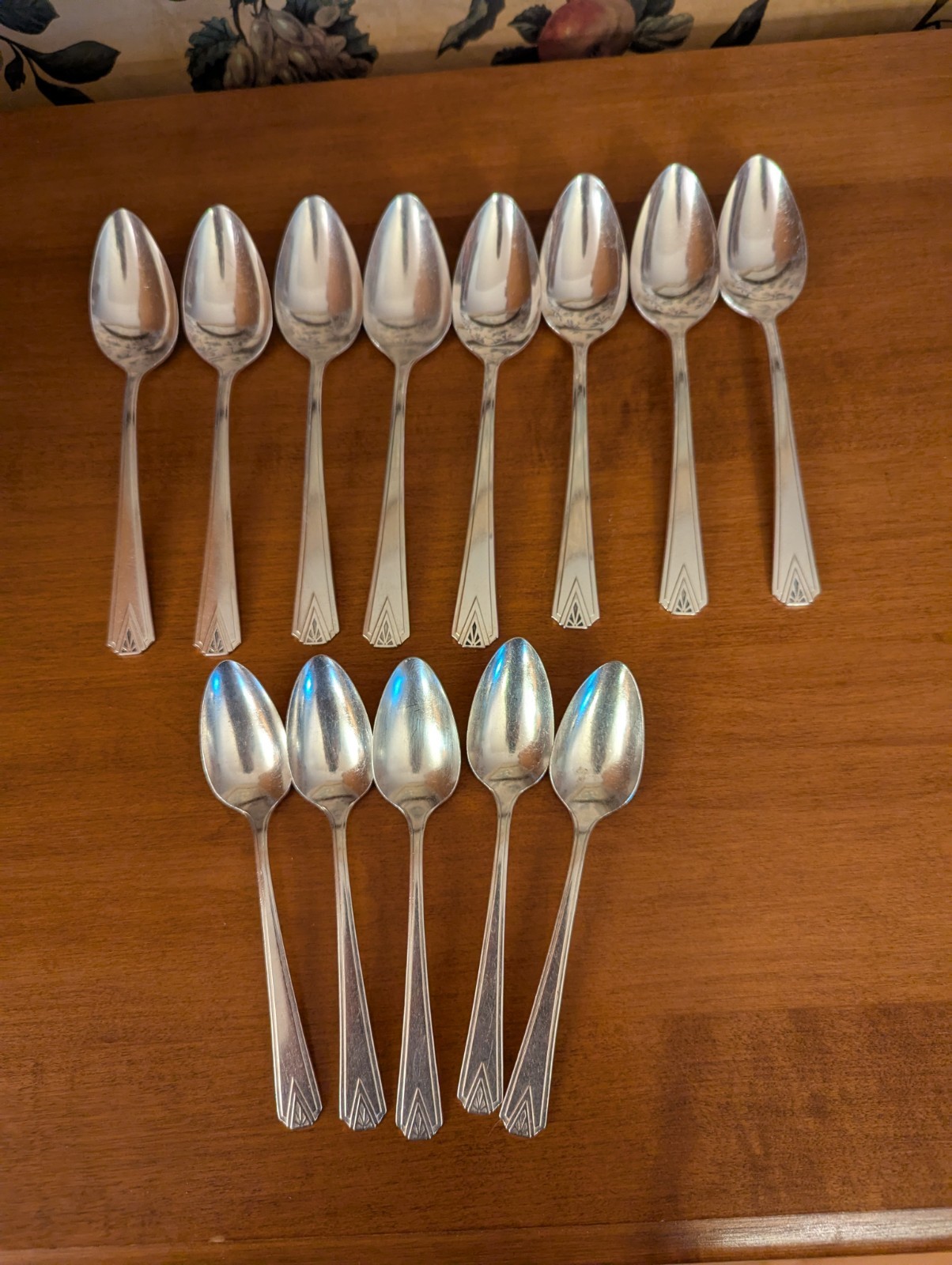 13-VINTAGE DEAUVILLE SILVERPLATE (8) TABLESPOONS(5) TEASPOONS ONEIDA COMMUNITY