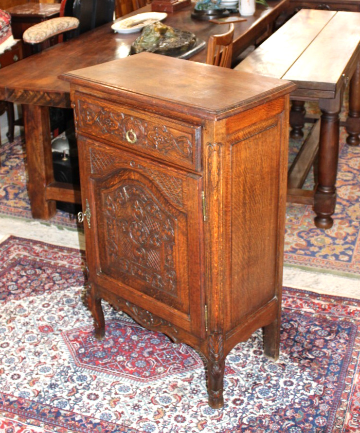 French Antique Carved Tiger Oak Louis XV Cabinet / Jam Cabinet