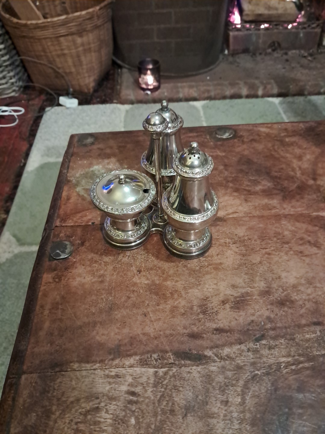 vintage Ianthe silver plated Ornate 4 Piece (3 Station) cruet set