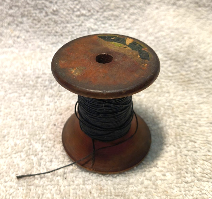 Vintage Antique Wood Sewing Large Spool Singer Other Brands Great Shape