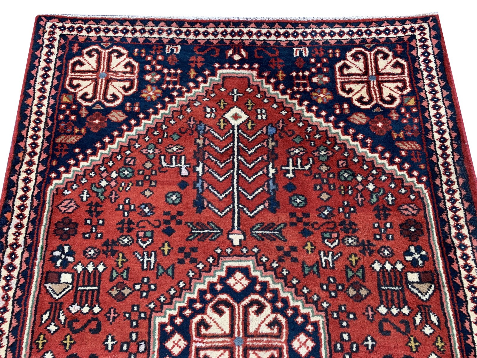 Authentic Hand Knotted Qashqai Shrz Wool Area Rug 4.11 x 3.3 Ft