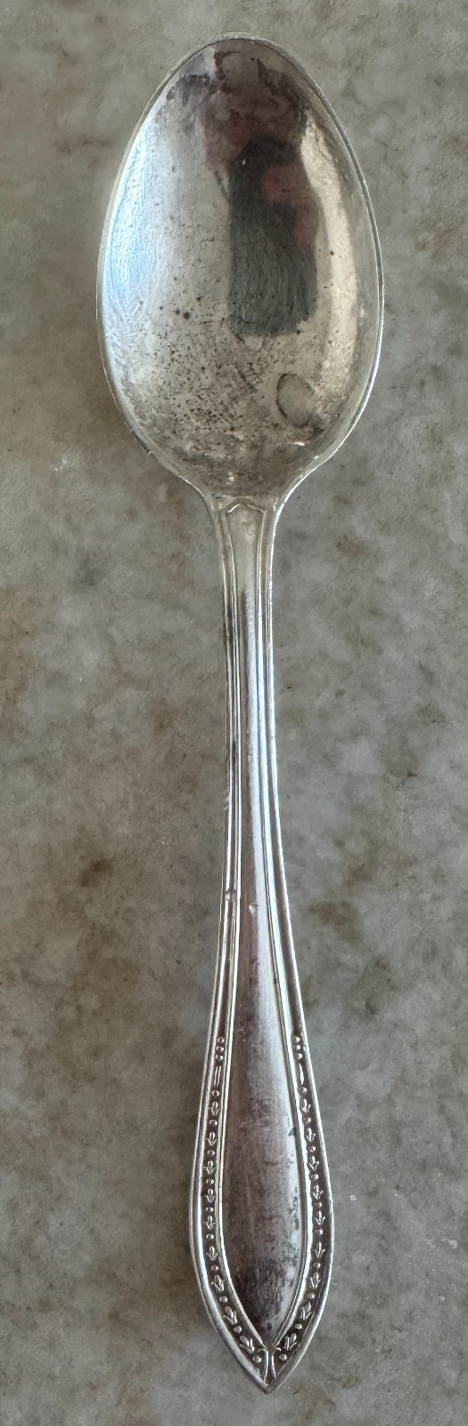 Victorian RZF4 Silverplate by James Ryals Epns, Tulips&Dots demitasse spoon 4″