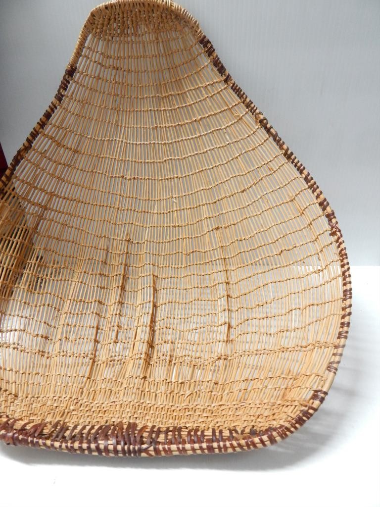 LRG WASHOE INDIAN WINNOWING / SCOOP BASKET CALIFORNIA / NEVADA – CLEAN + NICE